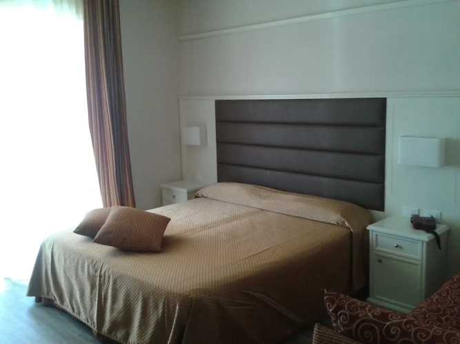 Superior Double room with balcony and with sea view