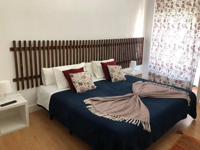 Avis Guest House