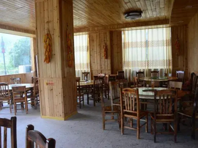 Nongfu Hostel