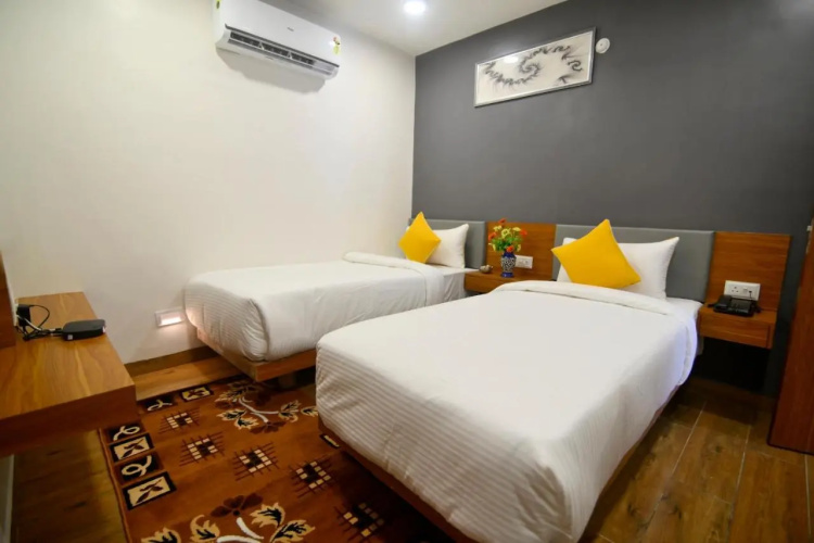 Carry Inn Hotel