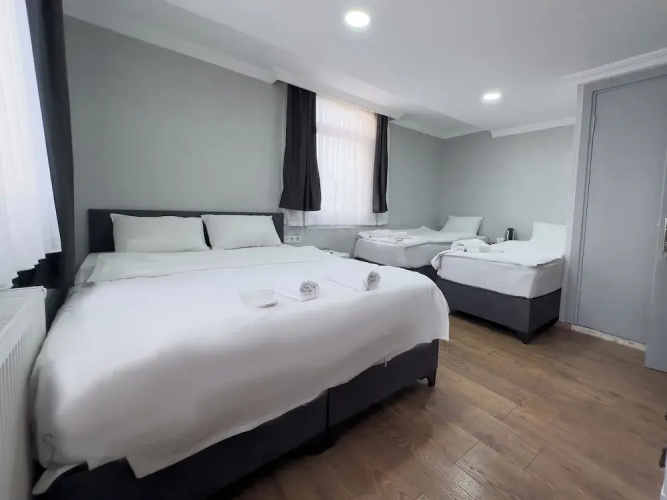 Jammy Hotel