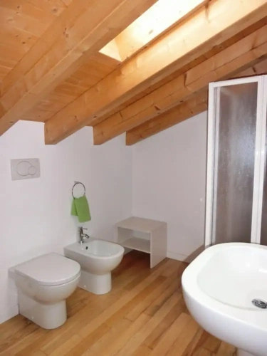 3 Bedrooms Apartment with balcony