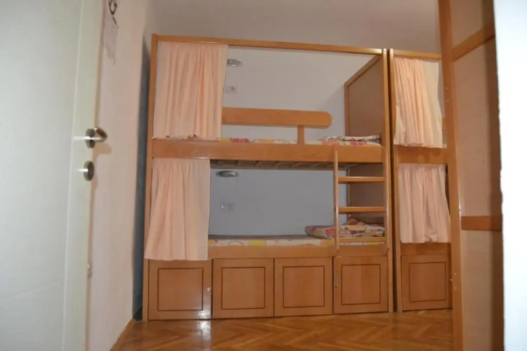 Bed in Dorm with balcony and with view