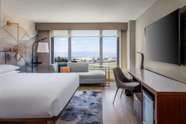 Marriott Denver Airport At Gateway Park photo 9