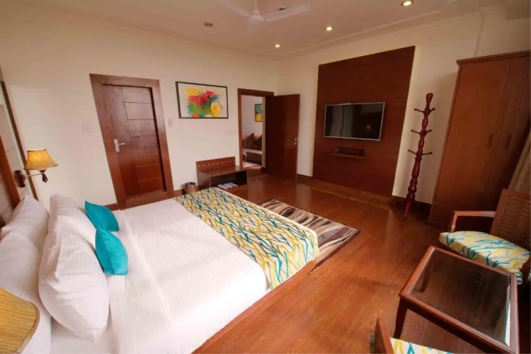 Executive Suite