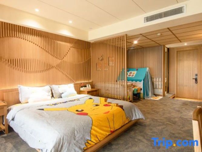 Deluxe Family room