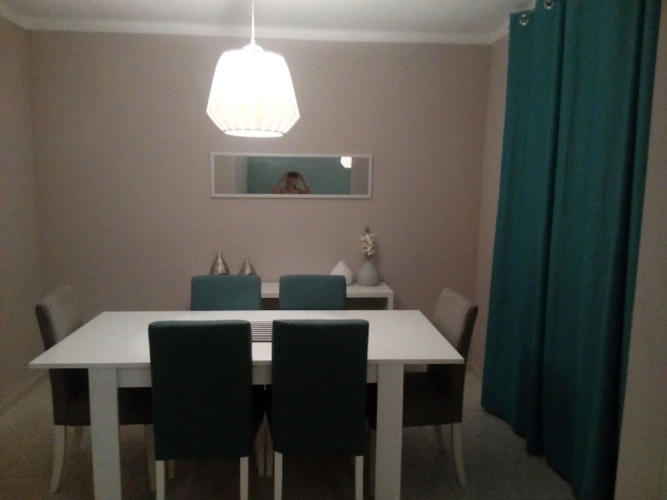 3 Bedrooms Apartment