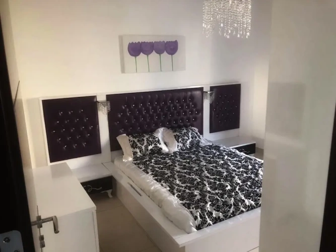 2 Bedrooms Apartment with balcony and with sea view