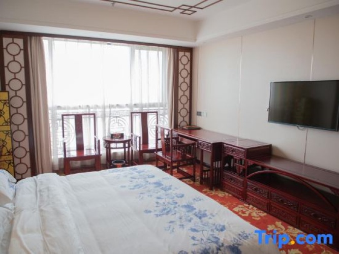 Deluxe Double Suite