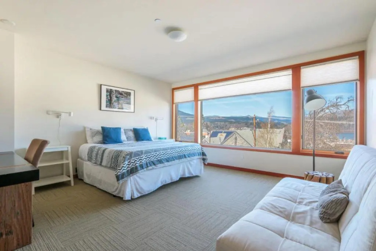 ALOFT-River View-AC-5BR/2.5BA