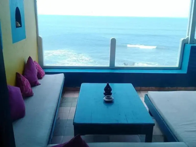 La Ola Beach