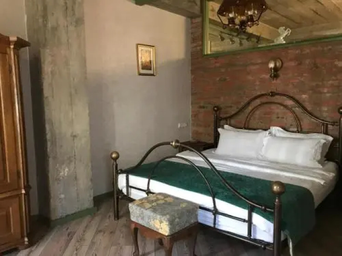T2&T3 Rooms Levanto