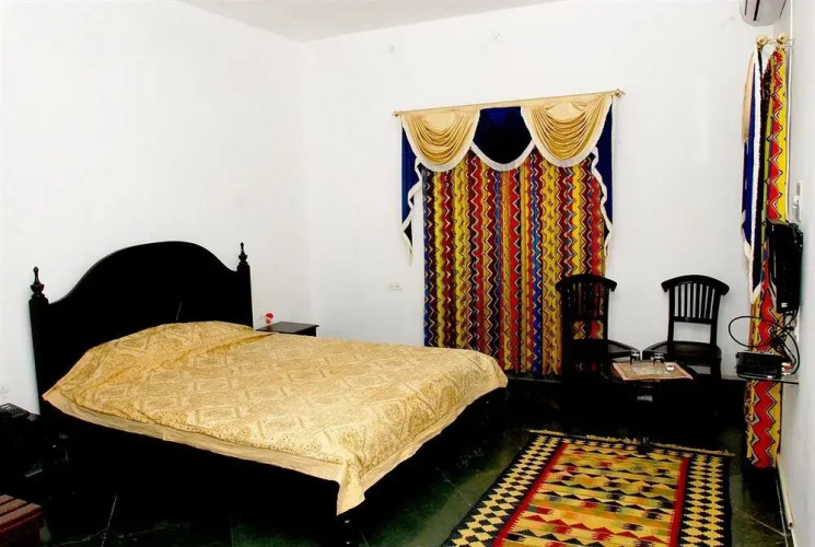 Chandra Hill Resort