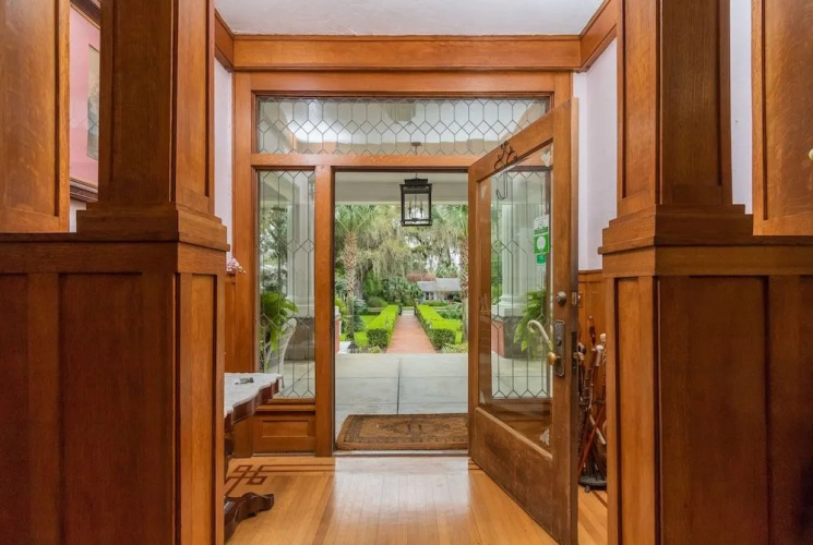Herlong Mansion Bed & Breakfast