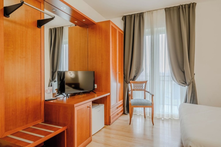 Comfort Triple room