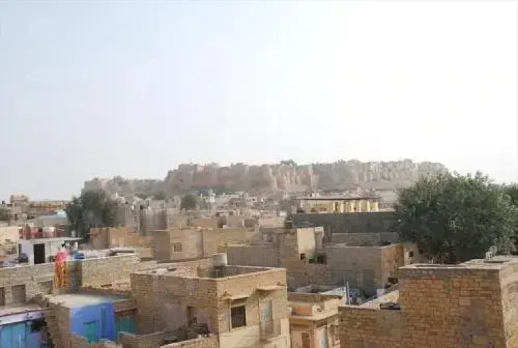 Ratan Hostel