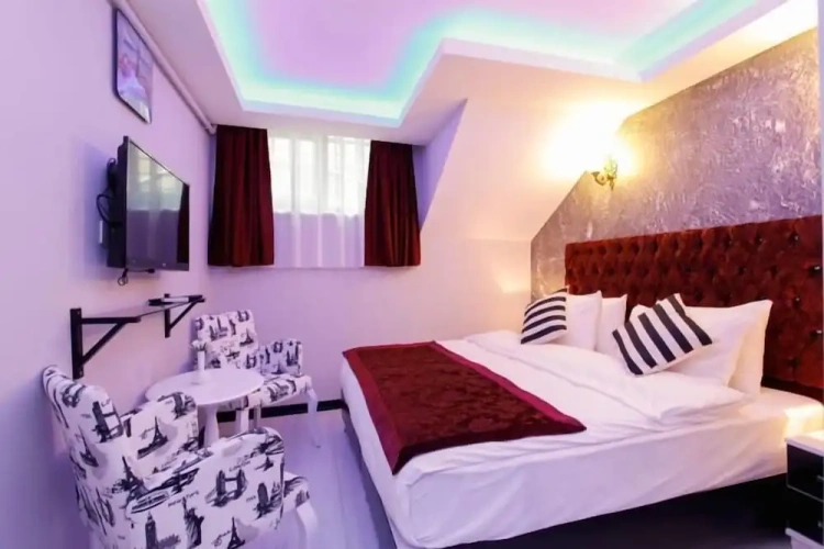 Standard Double Basement room