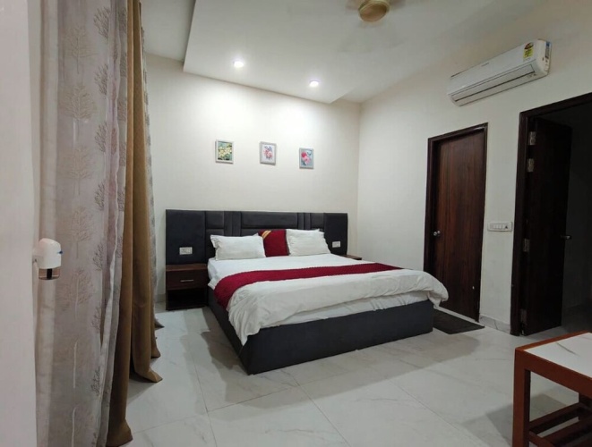 Luxury Double room with city view