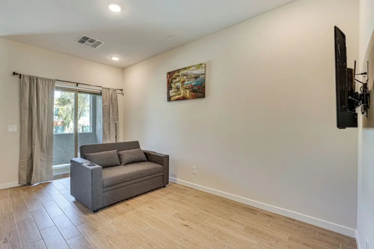 Community Pool & Hiking Trails: Deer Valley Condo