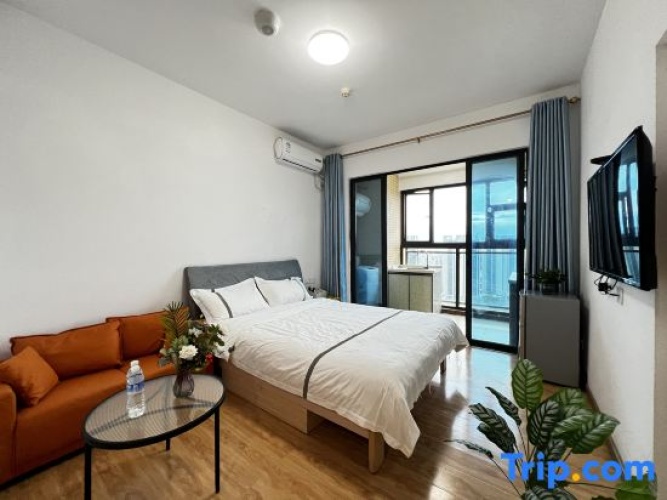 1 Bedroom Standard Double room with lake view