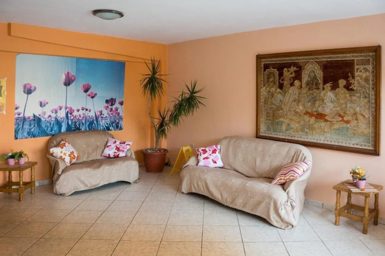 Avra Aparthotel