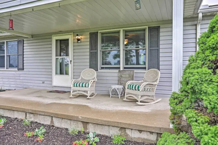 Millersburg Home w/ Covered Porch & Fire Pit!