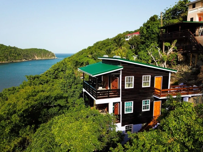 1 Bedroom Comfort Apartment with partial ocean view