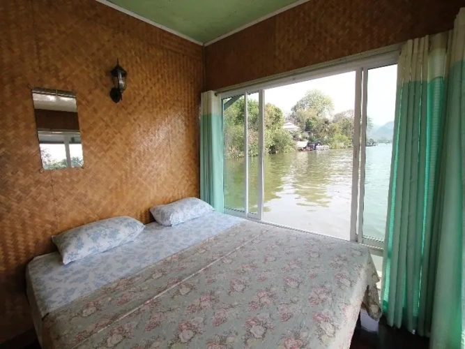 Superior Double room with river view