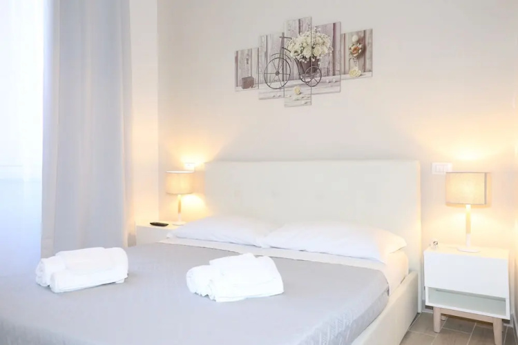 Unique Luxury Apartment and Rooms