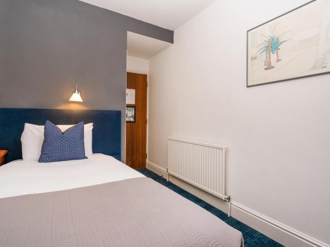 Single room