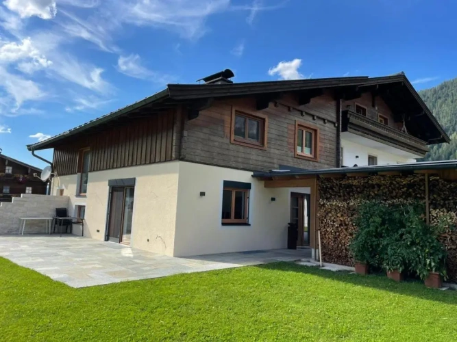 1 Bedroom Triple Apartment