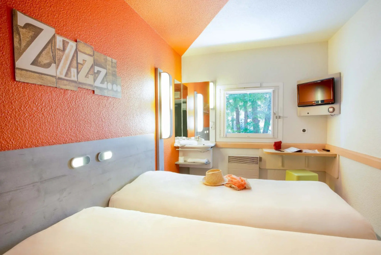 Ibis Budget Frejus Capitou A8