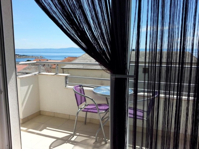 Studio with balcony