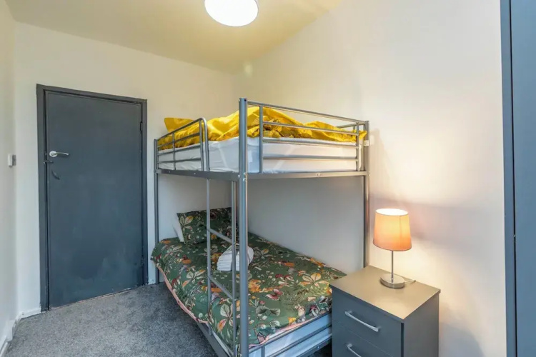 Beautiful 3-bed House in Bristol