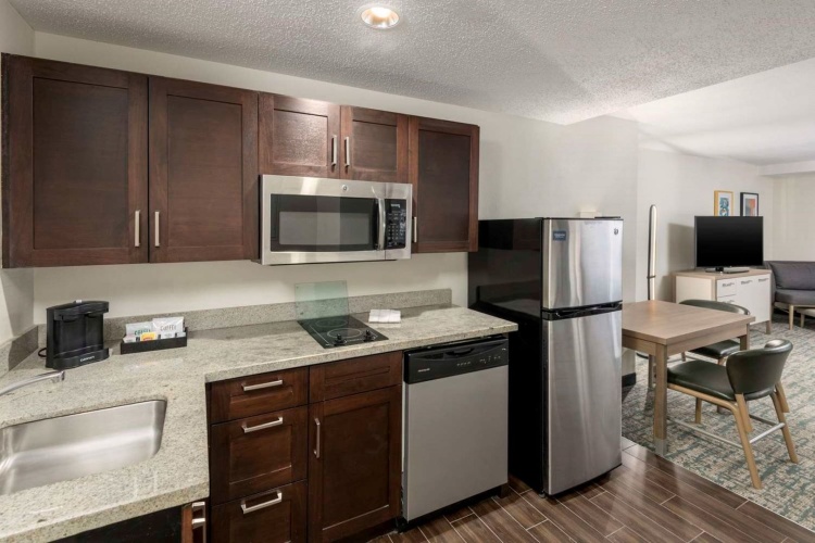 Homewood Suites by Hilton Miami-Airport/Blue Lagoon photo 36