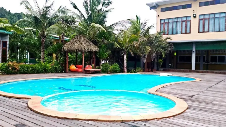 Deluxe Family room with sea view
