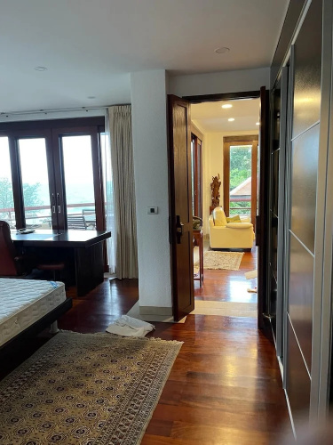 Seaview Residence