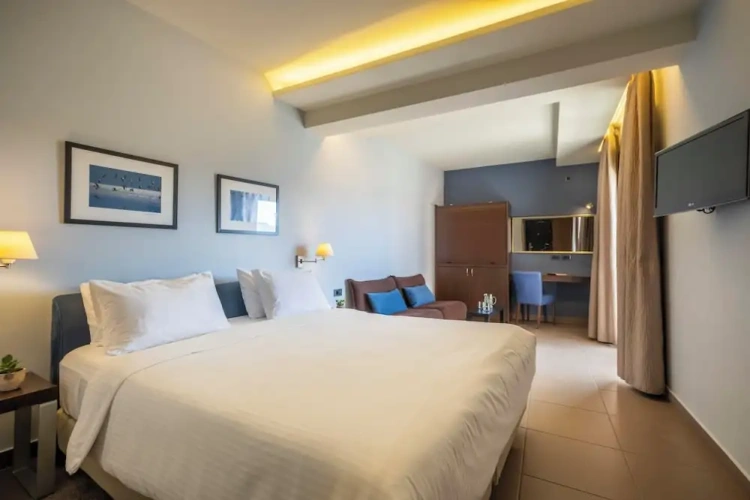 Deluxe Double room with balcony and with sea view