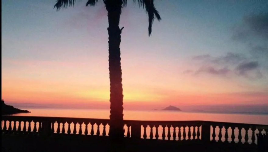 Cavo Beach 4