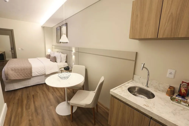 4WOO Hotel