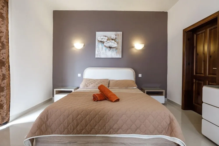 1 Bedroom Deluxe Penthouse room with land view