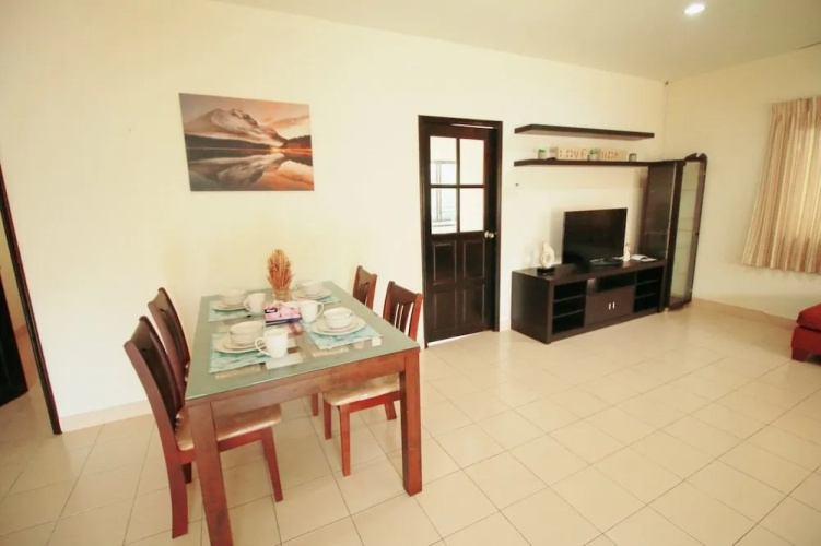 Adare Villa