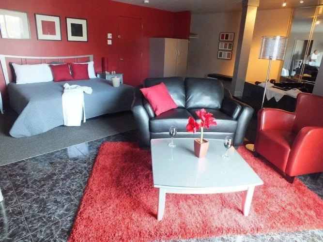 Luxury Double Suite