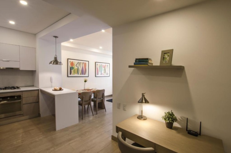 2 Bedrooms Apartment