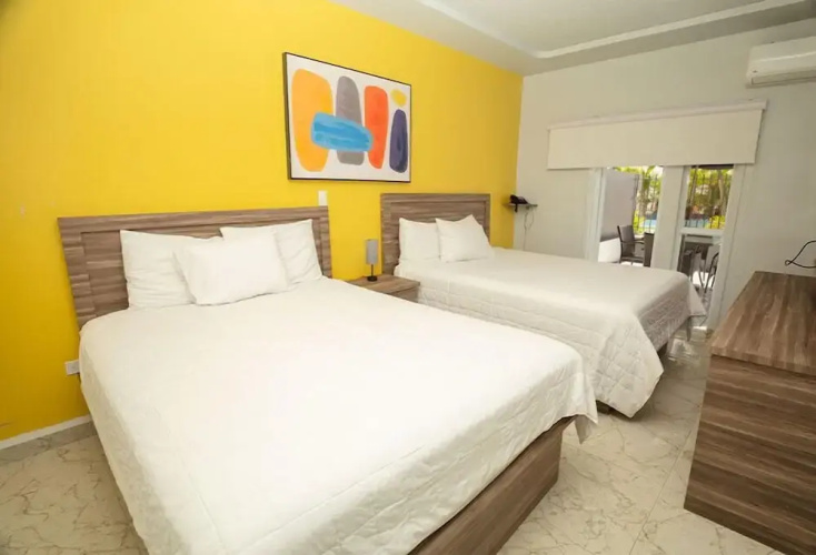 Hotel Vista Azul