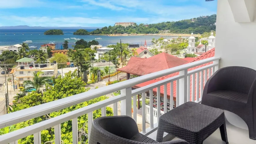 Deluxe Double room with balcony and with bay view