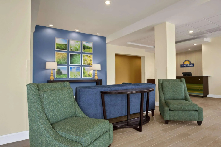 Spark by Hilton Victoria