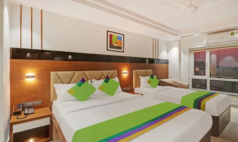 Deluxe Family room