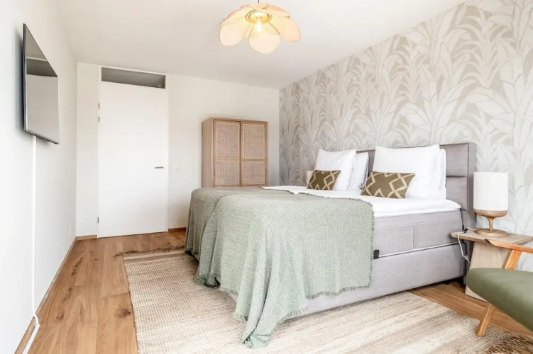 Scheveningen Flat Near Beach