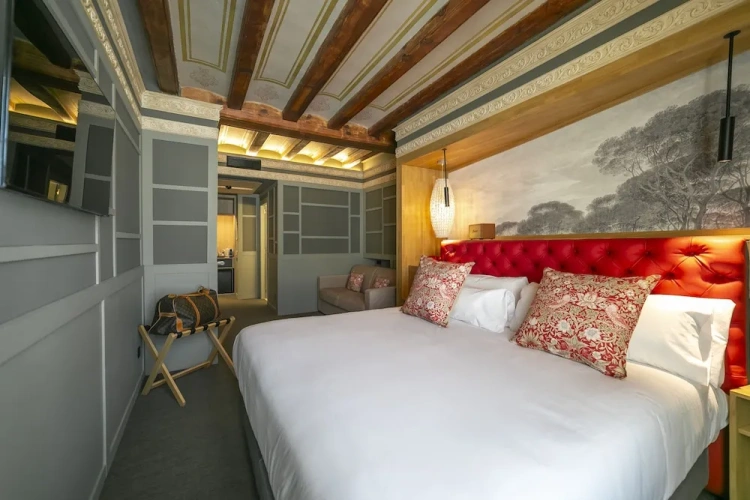 Executive room